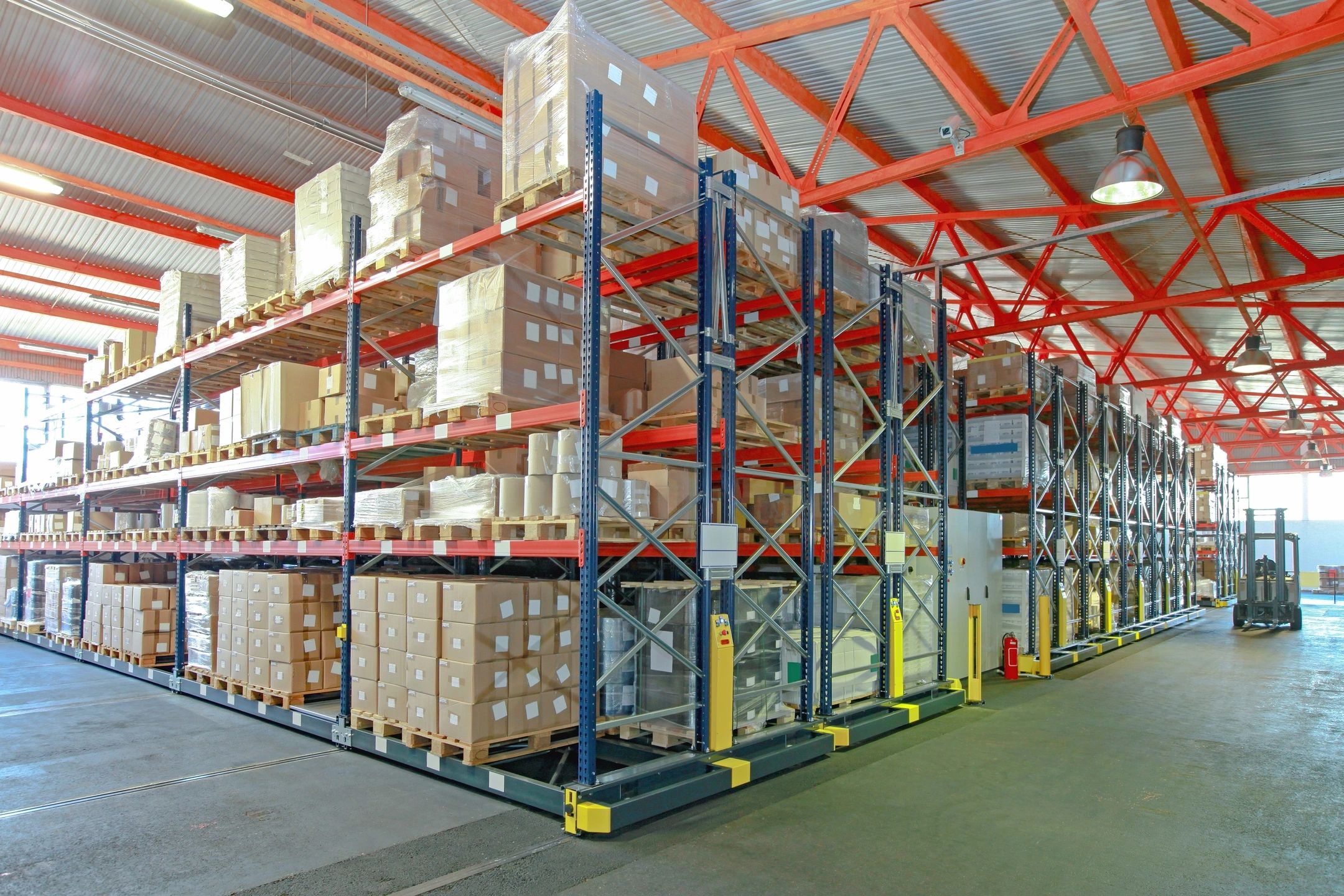 Industrial warehouse storage racking